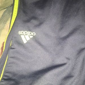 Adidas jogging pants😍